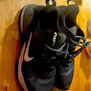 Nike air max gray size 11 men’s